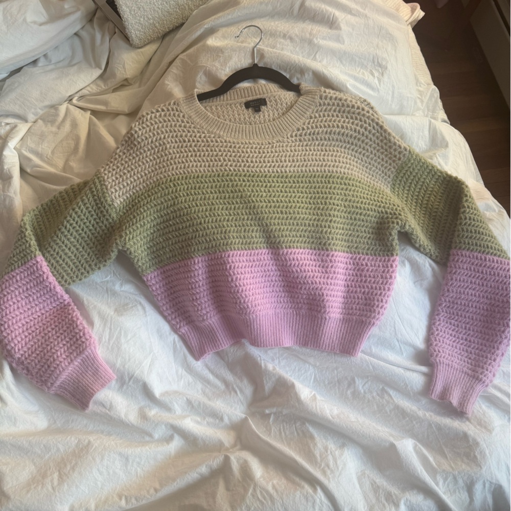 Knit sweater